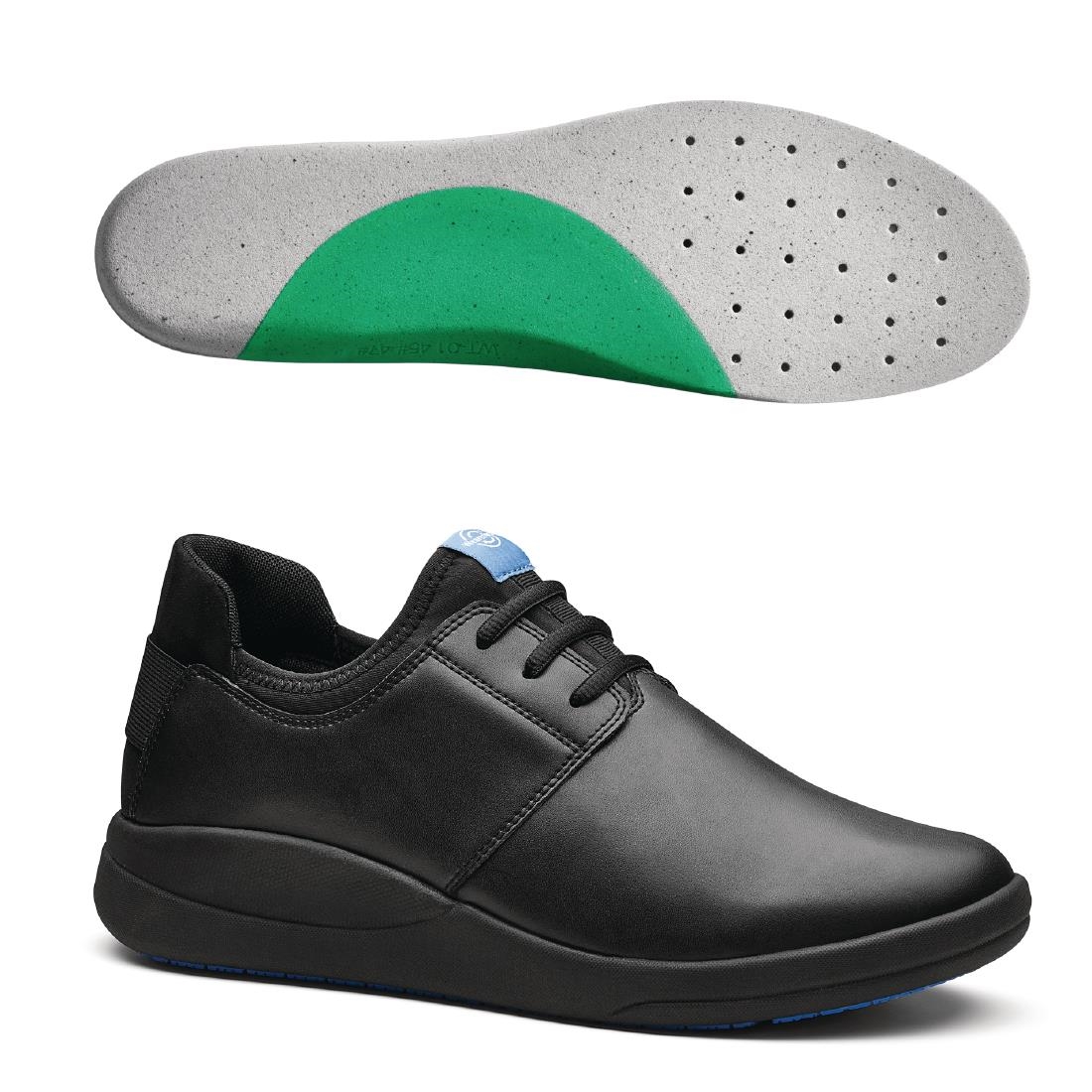 WearerTech Relieve Shoe Black with Medium Insoles Size 44-45